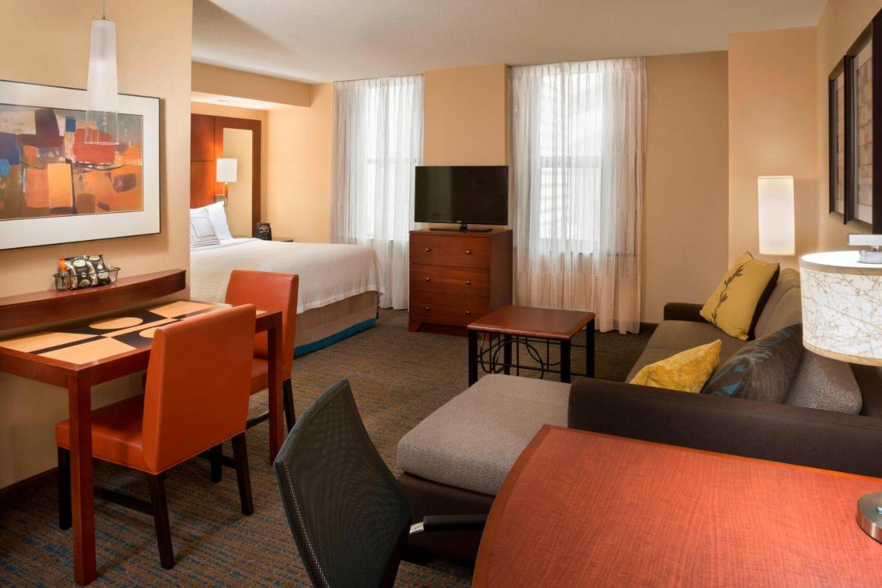 Residence Inn By Marriott Toronto Downtown / Entertainment District Esterno foto