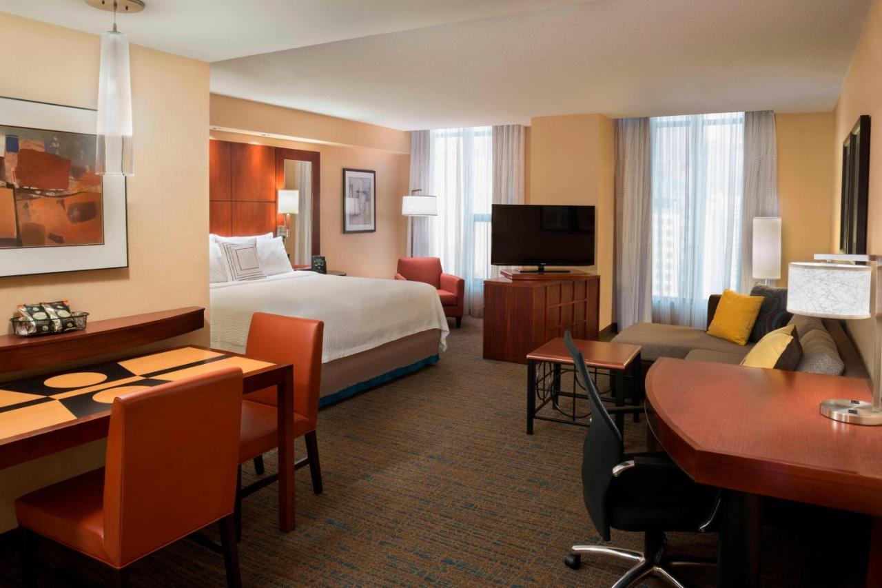 Residence Inn By Marriott Toronto Downtown / Entertainment District Esterno foto