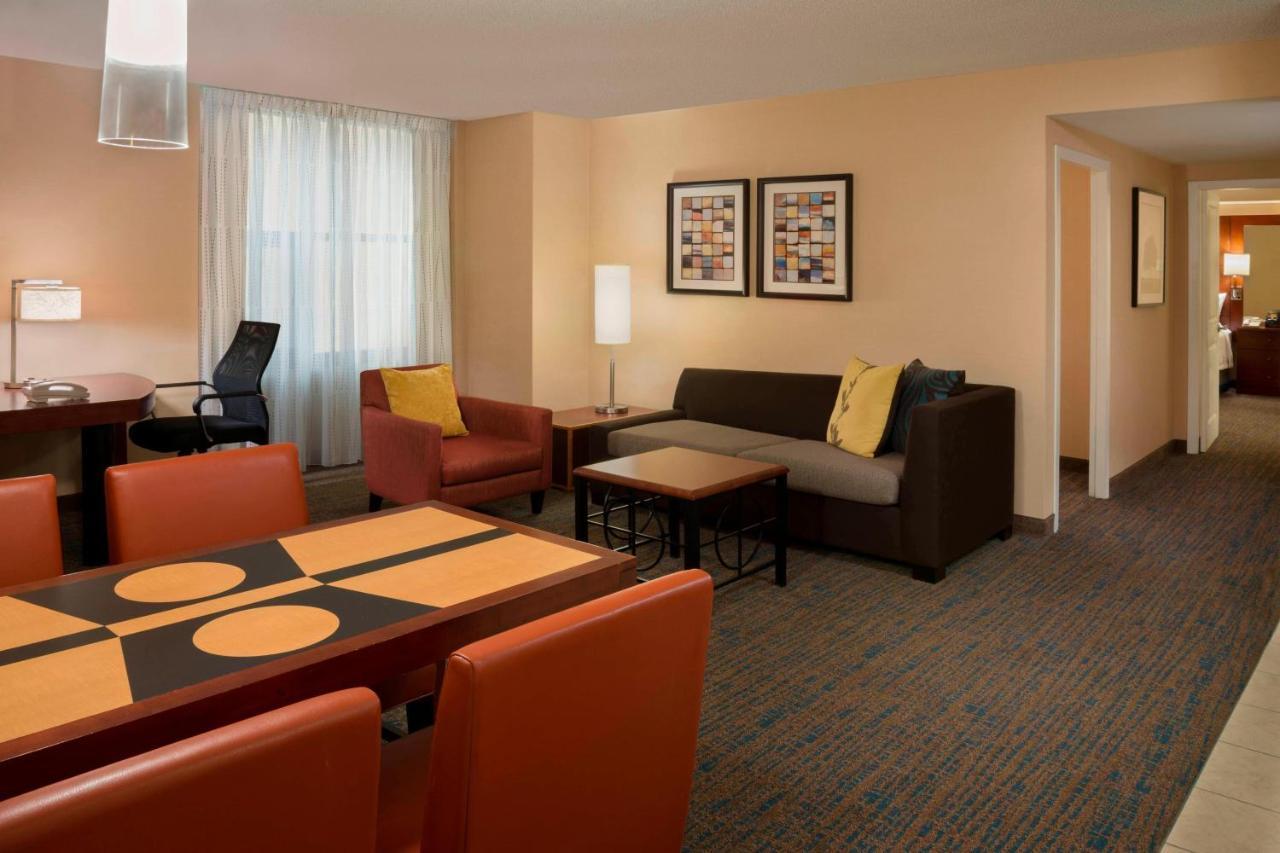 Residence Inn By Marriott Toronto Downtown / Entertainment District Esterno foto